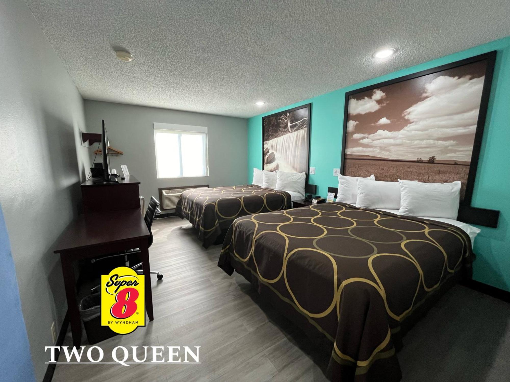 Super 8 By Wyndham Emporia Motel Luaran gambar